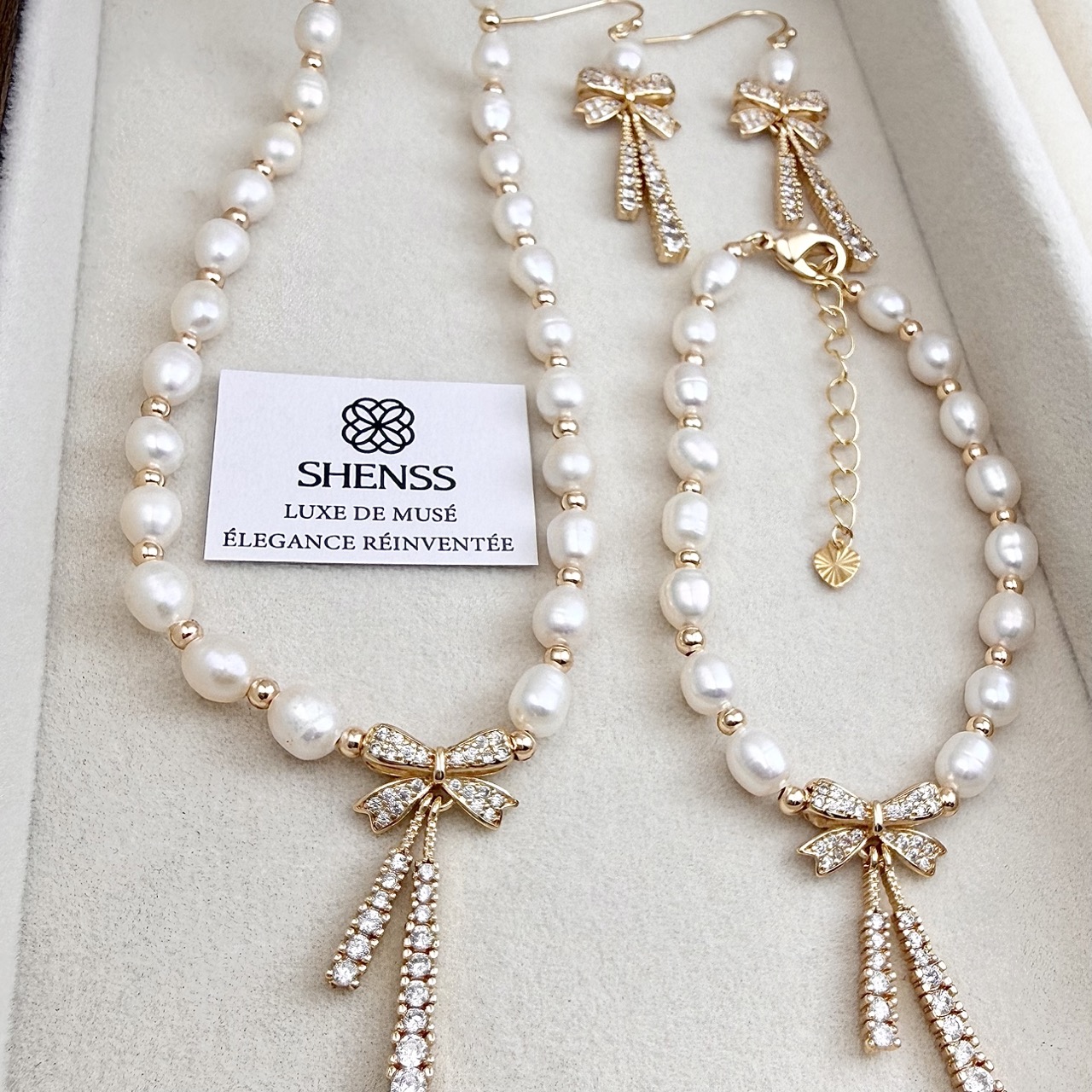 Набор украшений из натуральног – обзор и цена Pearl Necklace Set